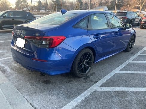 Used 2022 Honda Civic Sport image 9