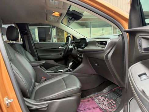 Used 2024 Buick Encore GX Sport Touring AWD/4WD image 23