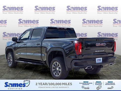 Used 2024 GMC Sierra 1500 AT4 w/ Technology Package AWD/4WD image 5