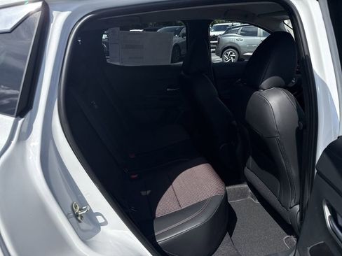 New 2025 Nissan Kicks SR FWD image 18