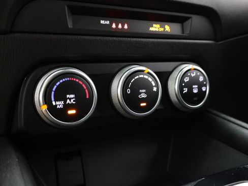 Used 2019 MAZDA CX-5 Sport w/ I-ACTIVSENSE Package FWD image 17