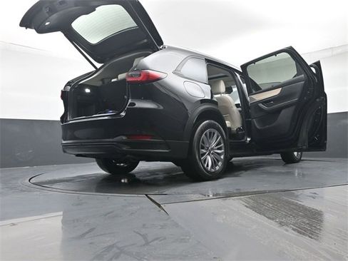 Used 2024 MAZDA CX-90 Plug-In Hybrid w/ Preferred image 53