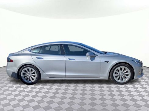 Used 2017 Tesla Model S 75 image 2