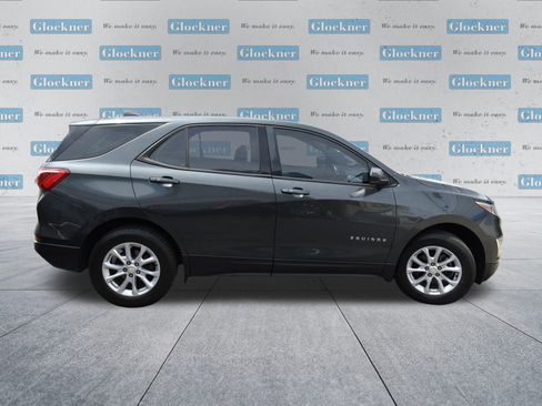 Used 2018 Chevrolet Equinox LS AWD/4WD image 13