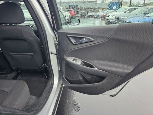 Used 2020 Chevrolet Malibu LT image 15