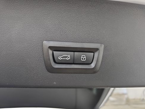 Certified 2025 BMW X3 xDrive30i w/ M Sport Package image 15