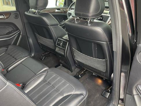 Used 2014 Mercedes-Benz GL 450 4MATIC image 20