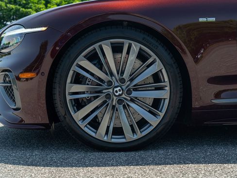 Used 2025 Bentley Continental GT Speed image 10