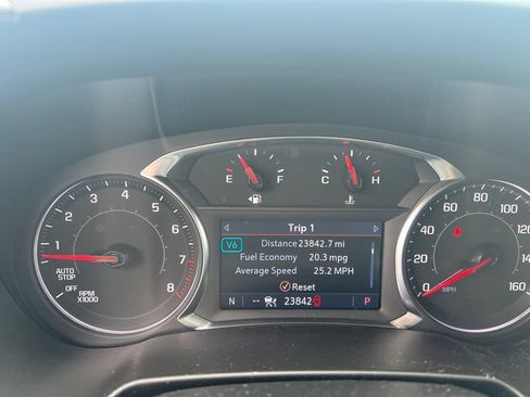 Used 2024 Chevrolet Blazer LT w/ Sound & Technology Package AWD/4WD image 16