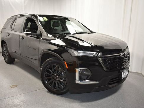 Certified 2023 Chevrolet Traverse RS AWD/4WD image 2