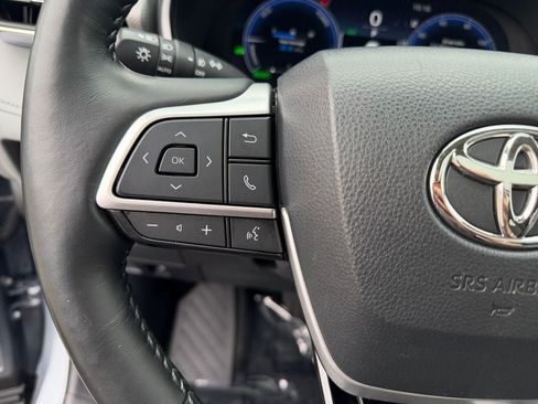 Used 2023 Toyota Highlander Platinum AWD/4WD image 15
