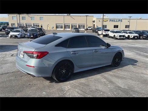 Used 2022 Honda Civic Sport image 8