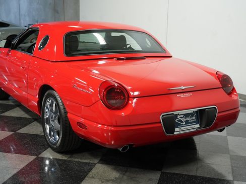 Used 2002 Ford Thunderbird image 8