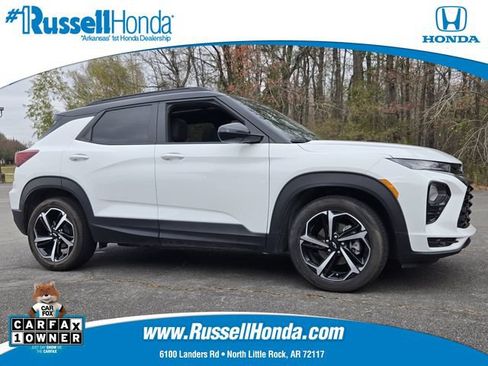 Used 2023 Chevrolet TrailBlazer RS w/ Sun and Liftgate Package FWD image 1