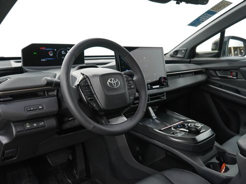 Used 2026 Toyota bZ AWD/4WD image 25