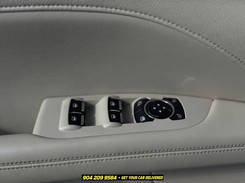 Used 2020 Lincoln MKZ w/ Convenience Package FWD image 17