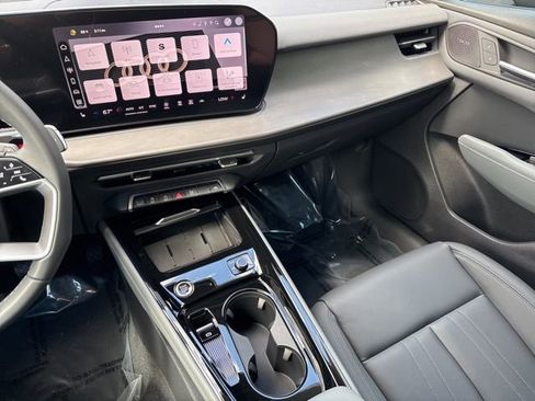 New 2026 Audi Q3 quattro 2.0T AWD/4WD image 25