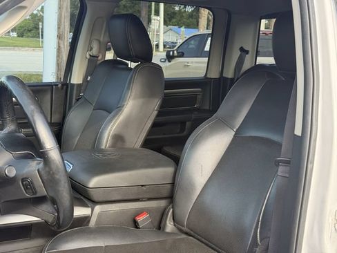 Used 2016 RAM 1500 Sport RWD image 14
