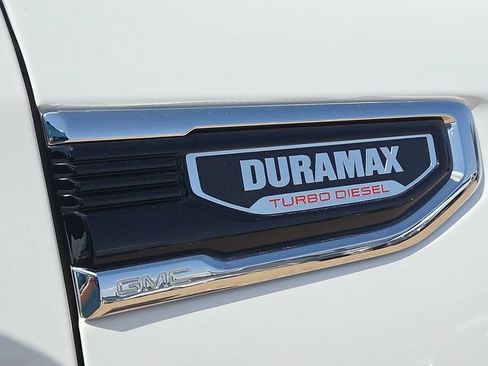 Used 2024 GMC Sierra 1500 Denali AWD/4WD image 14