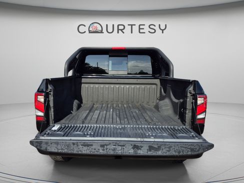 Used 2021 Nissan Titan PRO-4X w/ Off Road Protection Package AWD/4WD image 11
