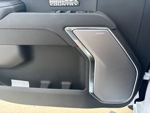 New 2026 Chevrolet Silverado 1500 High Country AWD/4WD image 15