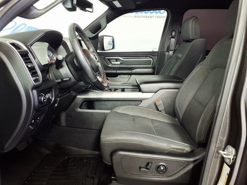 Used 2019 RAM 1500 Big Horn RWD image 8
