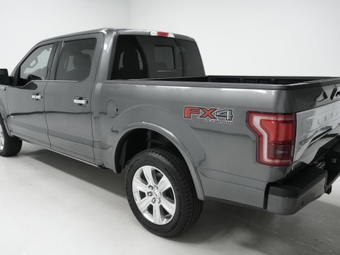 Used 2015 Ford F150 Platinum w/ Equipment Group 701A Luxury AWD/4WD image 5