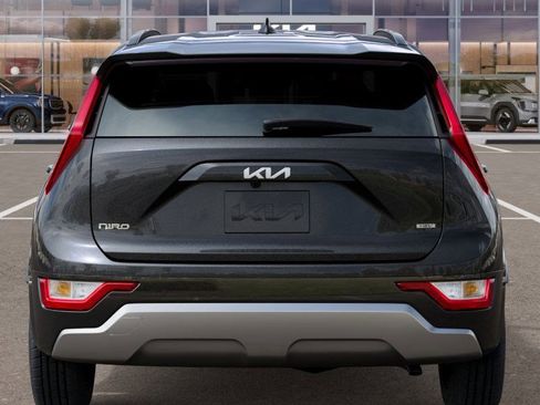 New 2026 Kia Niro SX image 14