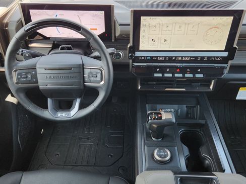 New 2025 GMC Hummer EV 2X image 30