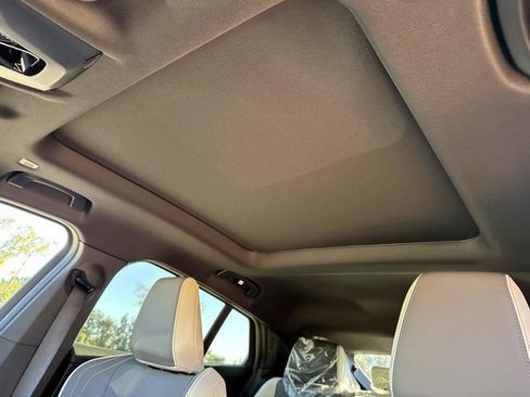 New 2026 BMW X2 xDrive28i w/ Technology Package image 23