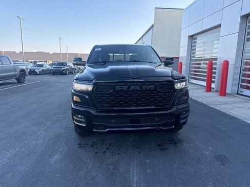 New 2026 RAM 1500 4x4 Crew Cab image 2