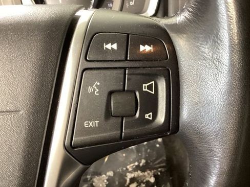 Used 2018 Volvo V60 T5 Dynamic image 31