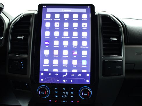 Used 2019 Ford F250 Lariat w/ Lariat Value Package image 22