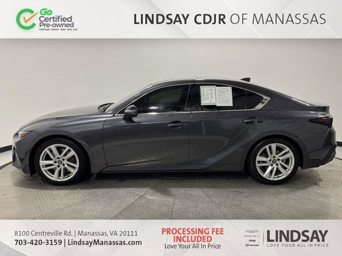 Used 2024 Lexus IS 300 w/ Comfort Package RWD image 5