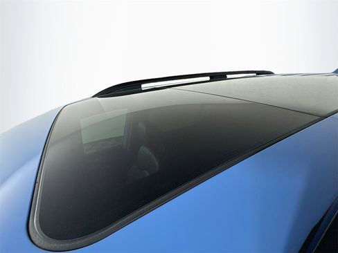 Used 2025 Honda Pilot TrailSport image 19