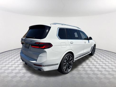 New 2026 BMW X7 xDrive40i AWD/4WD image 4
