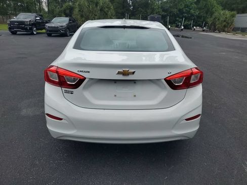 Certified 2016 Chevrolet Cruze LT FWD image 5