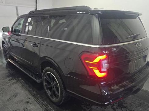Used 2024 Ford Expedition Max Limited image 5