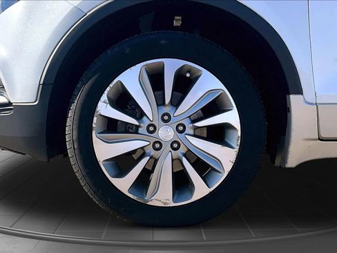 Used 2017 Buick Encore Preferred AWD/4WD image 39