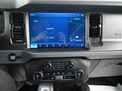 Used 2024 Ford Bronco Everglades image 19