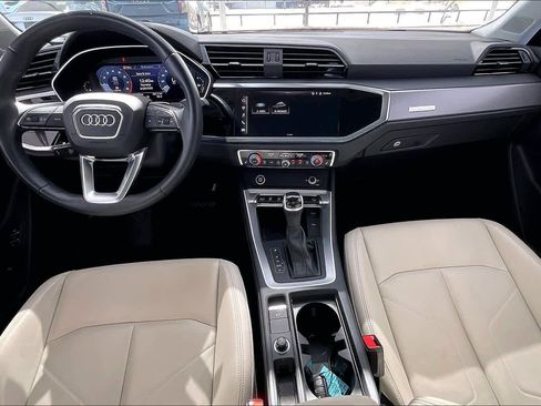 Used 2023 Audi Q3 2.0T Premium w/ Convenience Package image 16