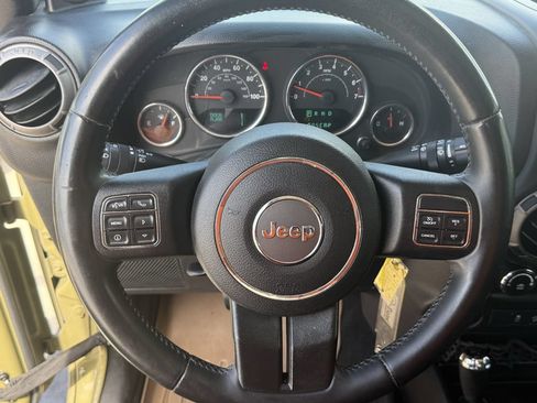 Used 2013 Jeep Wrangler Sport AWD/4WD image 12