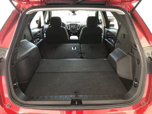 Used 2022 Chevrolet Equinox LT FWD image 9