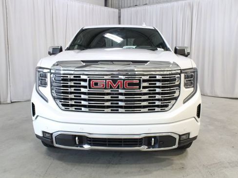 Used 2024 GMC Sierra 1500 Denali AWD/4WD image 37