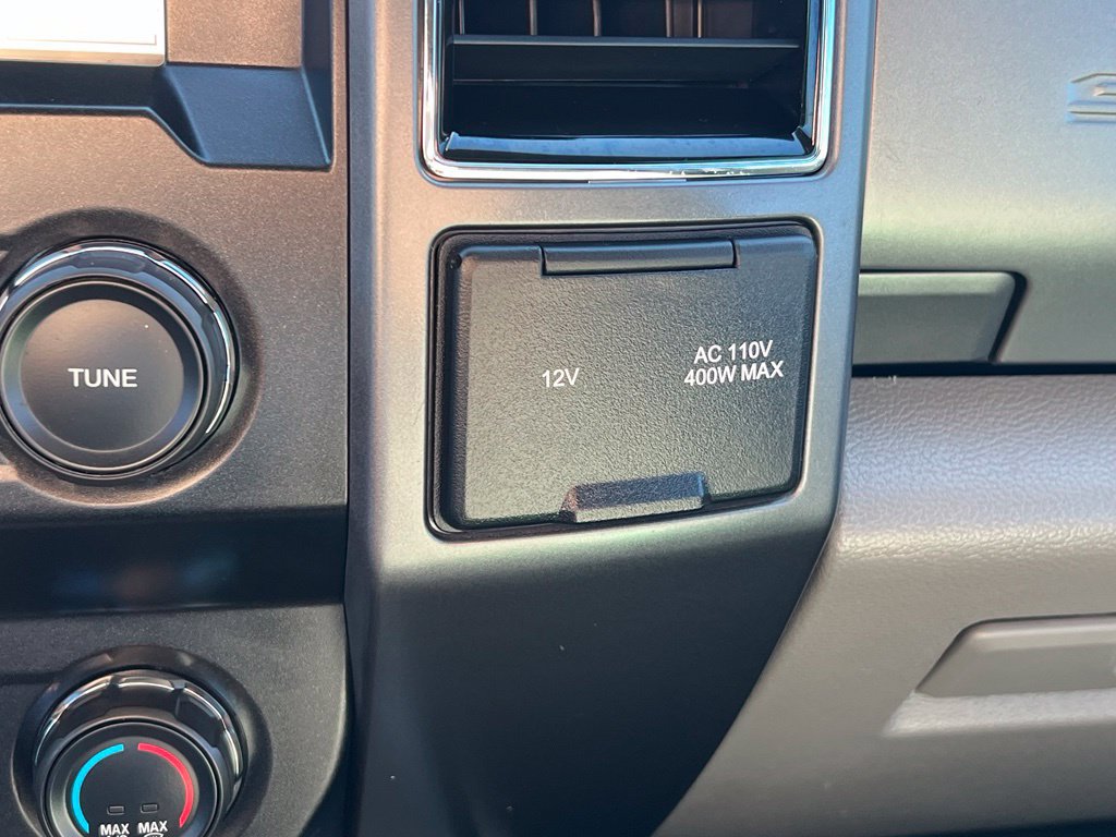 Used 2021 Ford F250 XLT w/ XLT Premium Package AWD/4WD image 31
