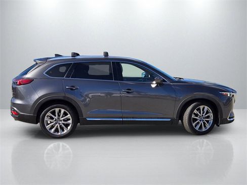 Used 2017 MAZDA CX-9 Grand Touring image 3