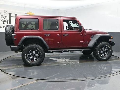 Used 2021 Jeep Wrangler Unlimited Rubicon w/ Cold Weather Group image 32