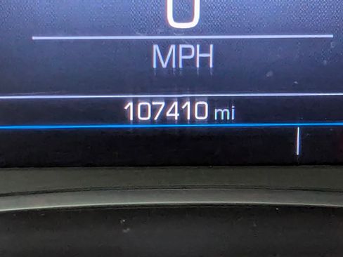 Used 2020 GMC Acadia SLE w/ Driver Convenience Package image 18