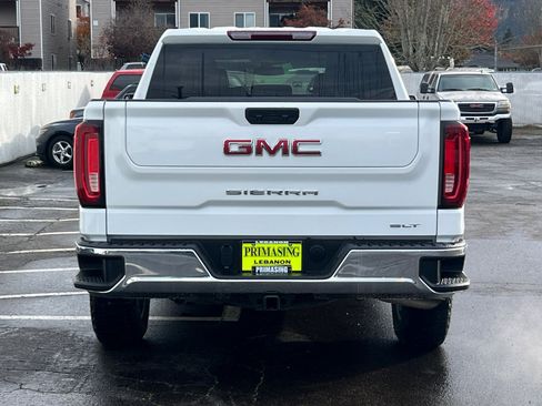 Used 2024 GMC Sierra 1500 SLT image 5