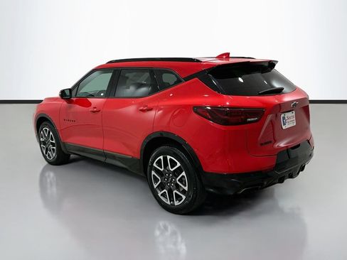 Used 2024 Chevrolet Blazer RS w/ Driver Confidence II Package FWD image 5